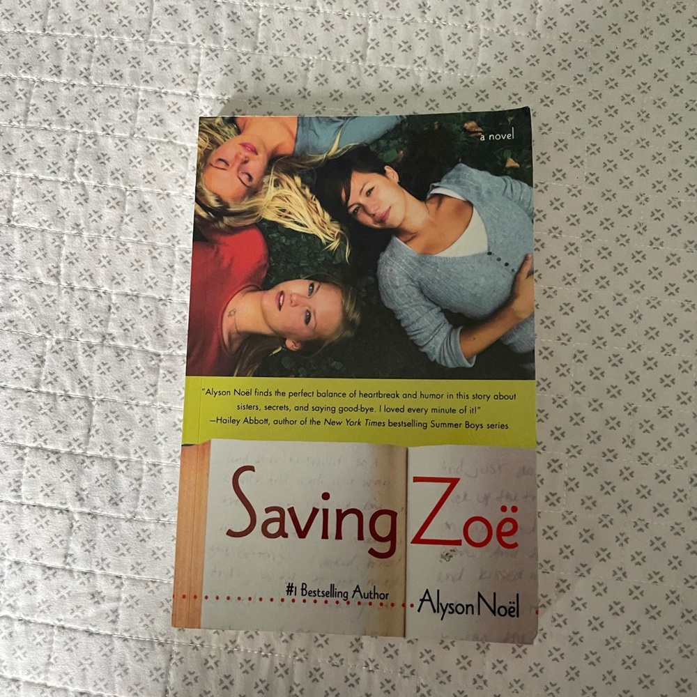 Saving Zoe by Alyson Noël